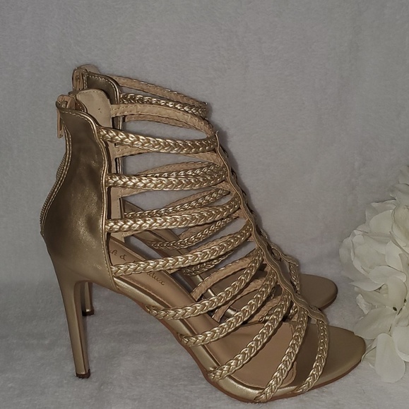 Heeled sandals - Picture 2 of 4